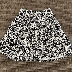 Adrienne Vittadini A-Line Black and White  Skirt